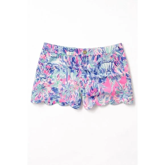 Lilly Pulitzer Scalloped Hem Shorts Tropical Print Size 10 NWOT Resort